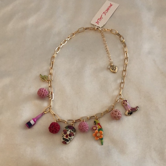 Betsey Johnson Gold Tone Paper Clip Charm Necklace Cactus, Skull, Boot NWT - Picture 14 of 16